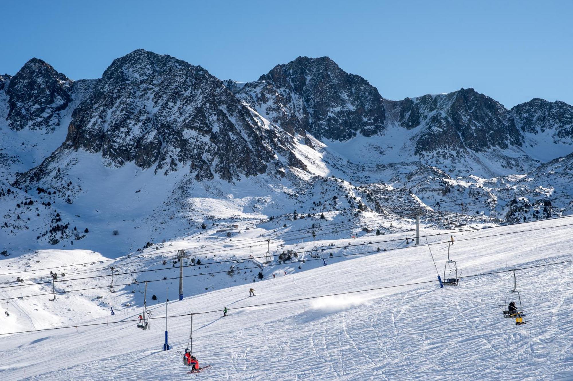 Pierre&Vacances Andorra Sunari Peretol Bordes d'Envalira Exterior foto